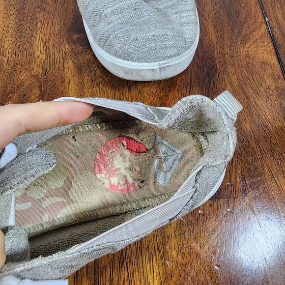 Roxy Libbie Low Top Grey Women's Size 11 - Picture 8 of 10